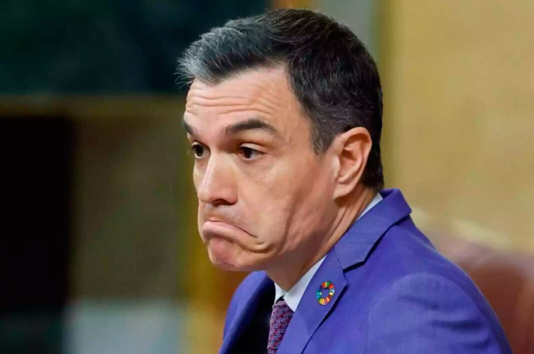 CUANDO Pedri INVADIÓ BOLIVIA PARA «EXTRAER» A UN NARCO: El caso de los «Diplomáticos Encapuchados» CUANDO Pedri INVADIÓ BOLIVIA PARA «EXTRAER» A UN NARCO: El caso de los «Diplomáticos Encapuchados»