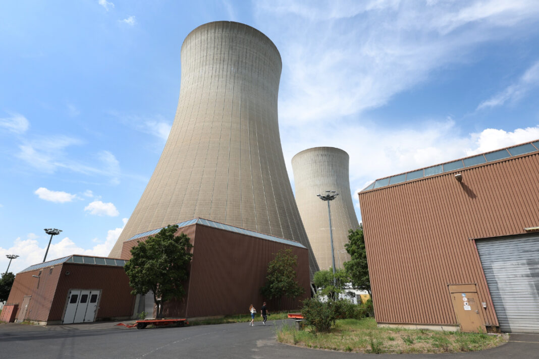 <h2>Irlanda debate derogar veto nuclear de 1999 por crisis energética</h2> <h2>Irlanda debate derogar veto nuclear de 1999 por crisis energética</h2>