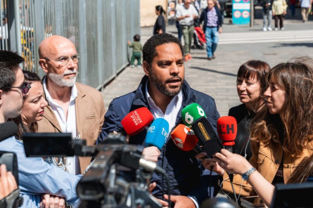 Ignacio Garriga denuncia la «escalada sin precedentes» de criminalidad en Cataluña y señala a Illa Ignacio Garriga denuncia la «escalada sin precedentes» de criminalidad en Cataluña y señala a Illa