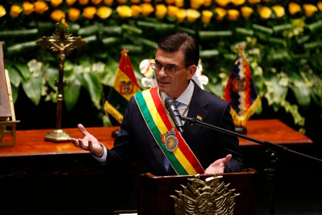 El Congreso de Bolivia allana el camino al presidente Rodrigo Paz para decretar estado de excepción El Congreso de Bolivia allana el camino al presidente Rodrigo Paz para decretar estado de excepción