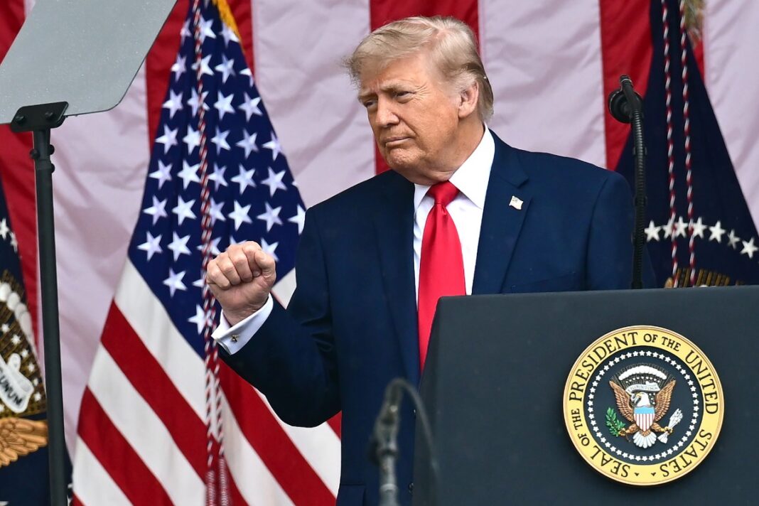 El Congreso de EE.UU. aprueba 60.000 millones de euros para la Administración Trump contra la inmigración ilegal El Congreso de EE.UU. aprueba 60.000 millones de euros para la Administración Trump contra la inmigración ilegal