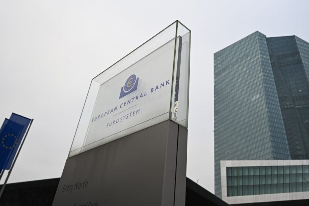 Claros signos de agotamiento de la economía europea: el BCE eleva sus previsiones de inflación para 2026 y 2027 y rebaja las de crecimiento Claros signos de agotamiento de la economía europea: el BCE eleva sus previsiones de inflación para 2026 y 2027 y rebaja las de crecimiento